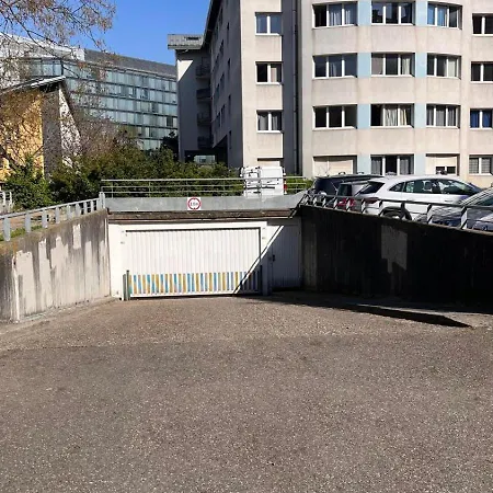 Orange Pastel - Parking Gratuit - T2 Cosy Proche Gare, Gem, Palais De Justice *