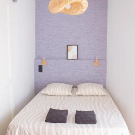 Orange Pastel - Parking Gratuit - T2 Cosy Proche Gare, Gem, Palais De Justice * Grenoble