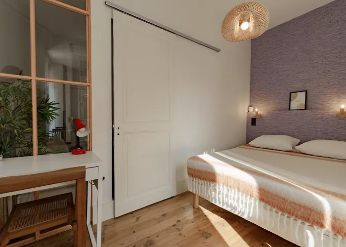 Apartment Orange Pastel - T2 Cosy Proche De La Gare, Gem, Palais De Justice Grenoble